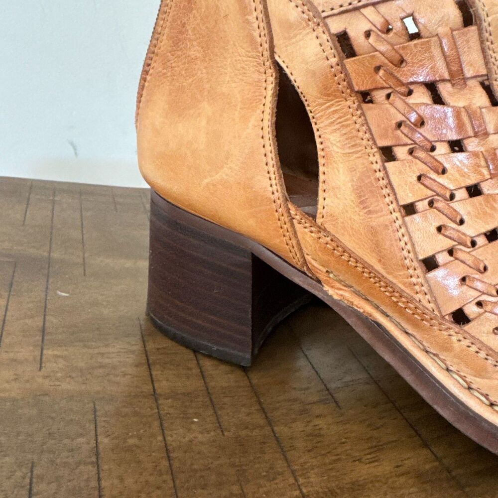 Pikolinos Spain Handcrafted Leather Booties EU 39 Brown Boho Heels Woven Cutout - Picture 5 of 16